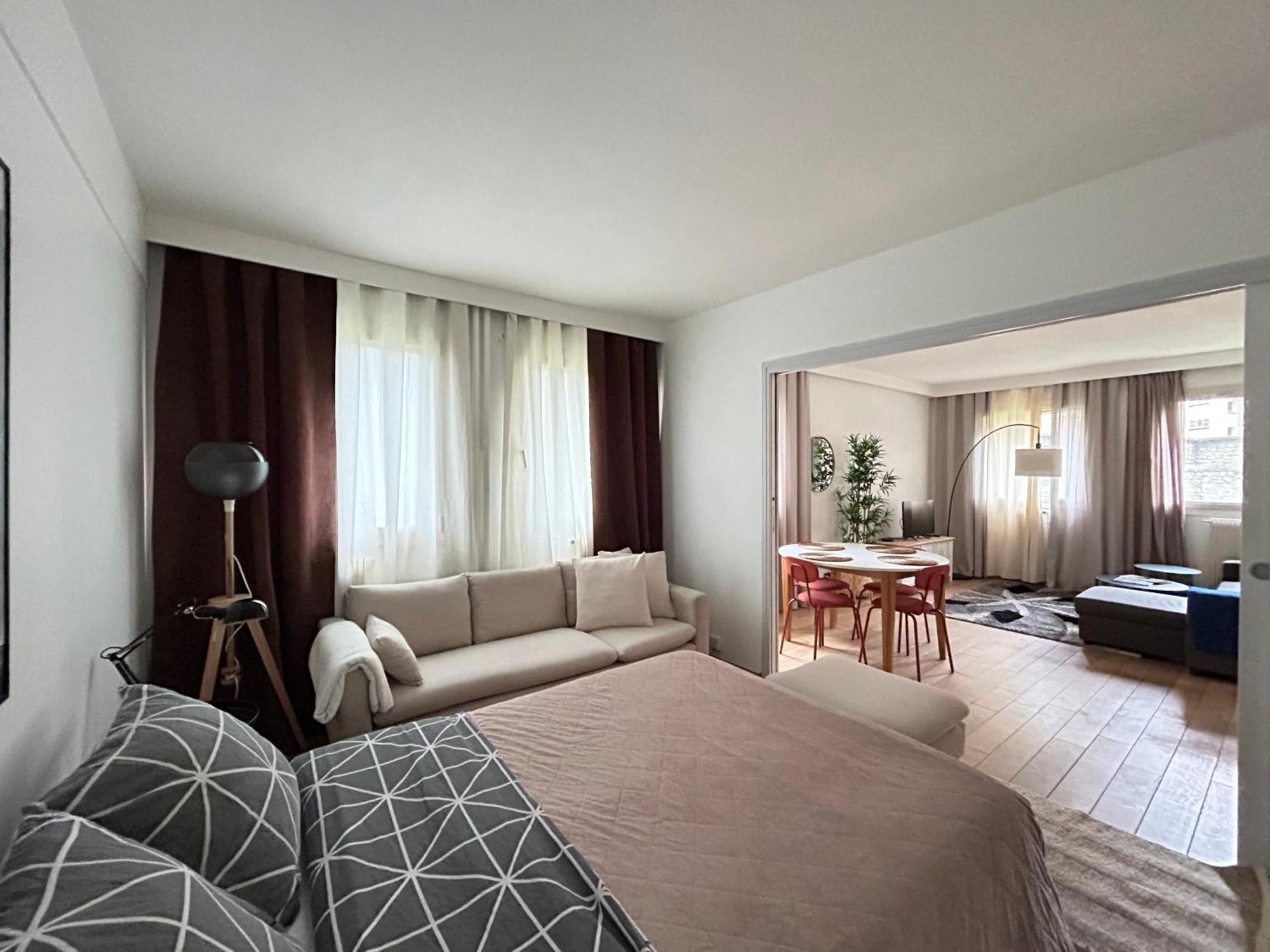 Big Apartment Eiffel Tower View Paris Extérieur photo